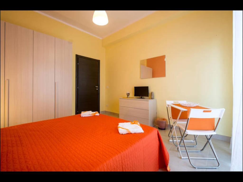 B&B Casa Chiaramonteパレルモ 部屋 写真